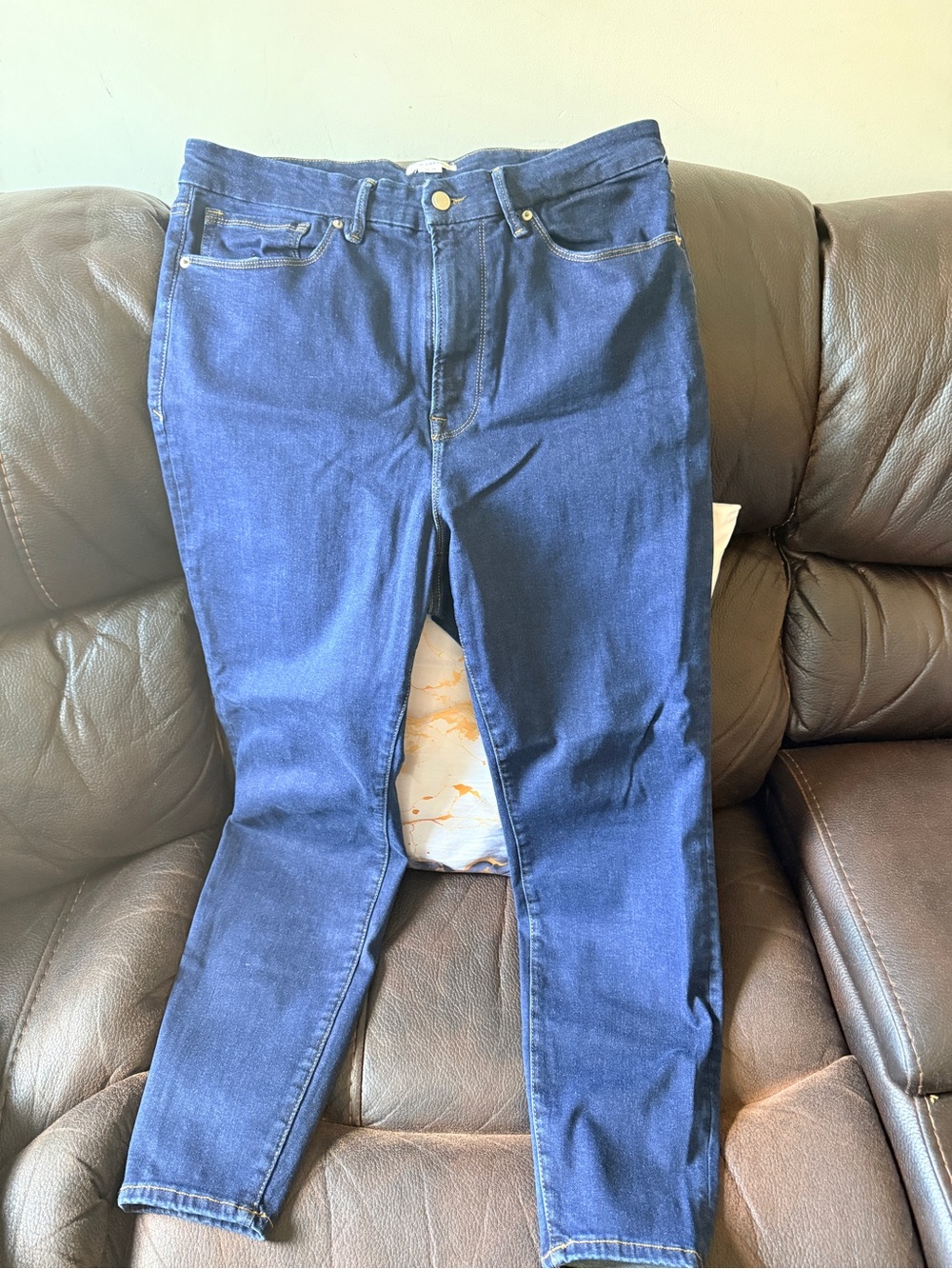 Good American Skinny Jeans in Deep Blue Wash